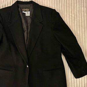 Vintage Requirements Black Women's Blazer